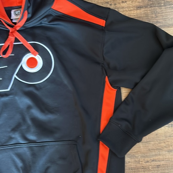 Flyers Hoodie - Picture 4 of 5